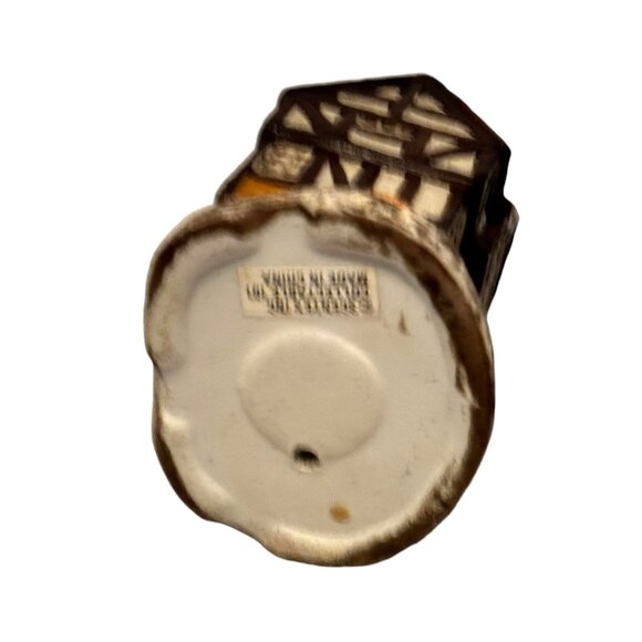 Olde Thyme Christmas Earth Scents Ceramic Potpourri House - Picture 3 of 9